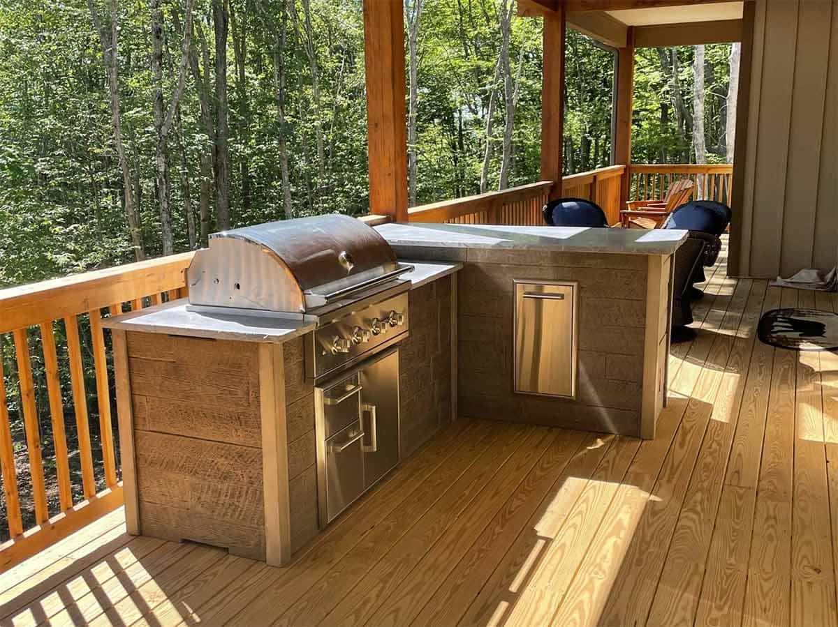 Bar Deck