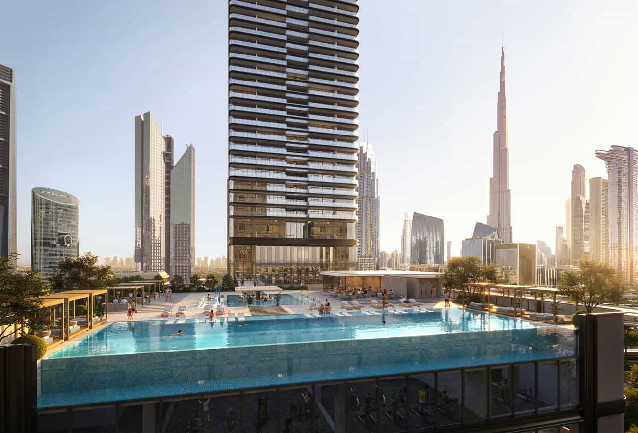 Pool Deck & Cafe