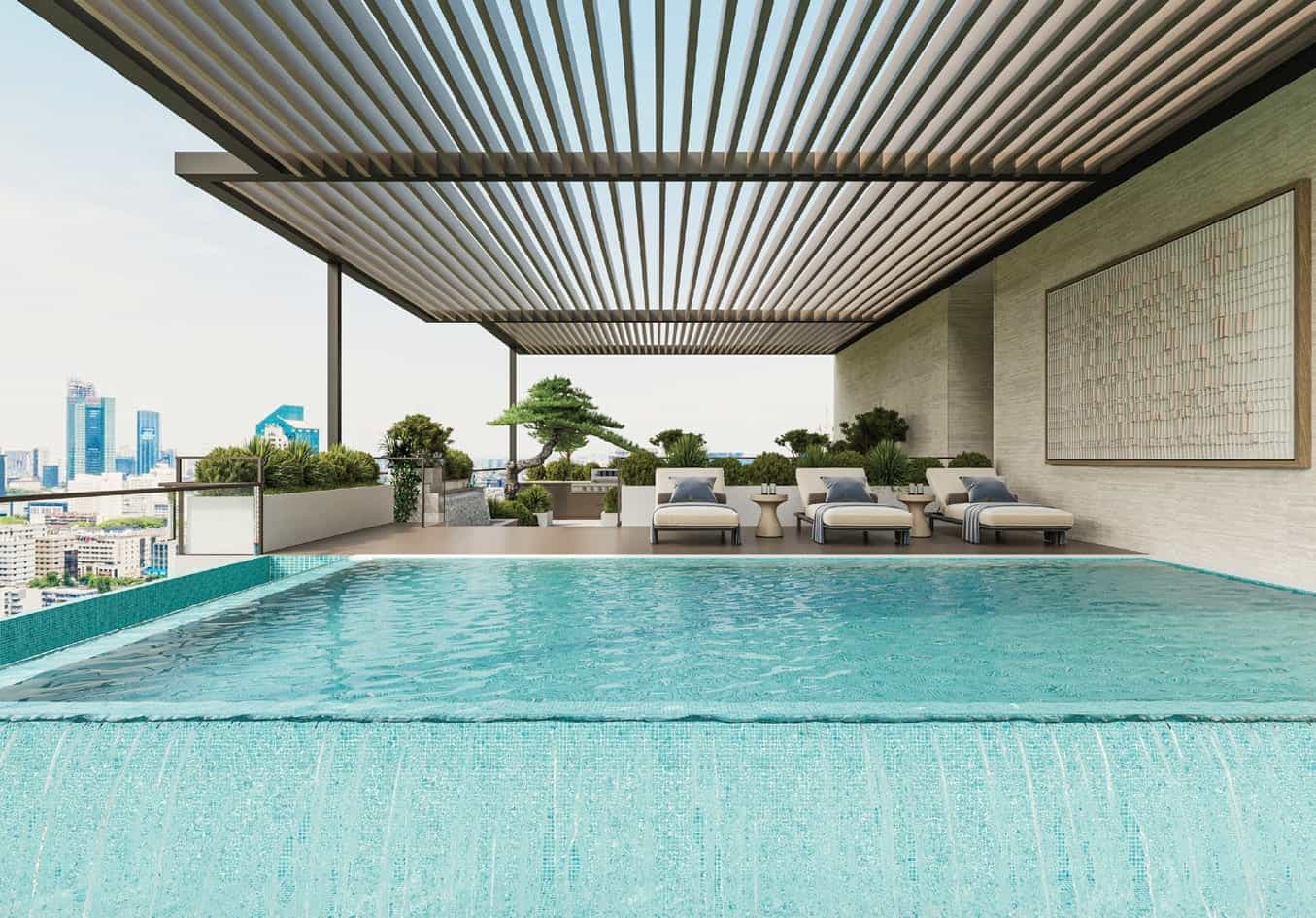 Rooftop Infinity Pool