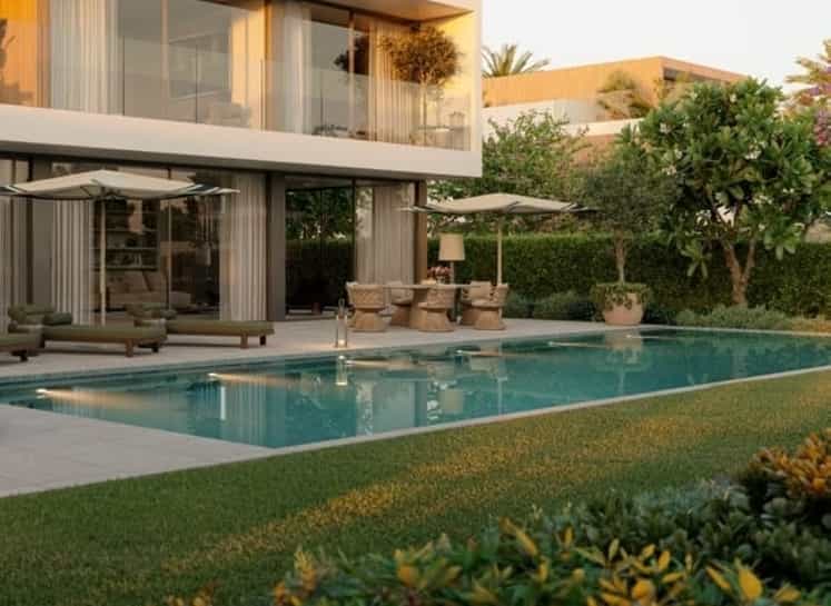 Private Swimming Pool