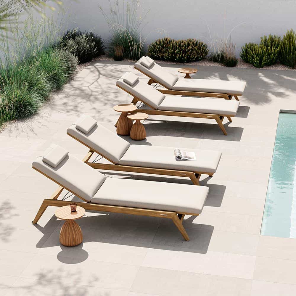 Loungers