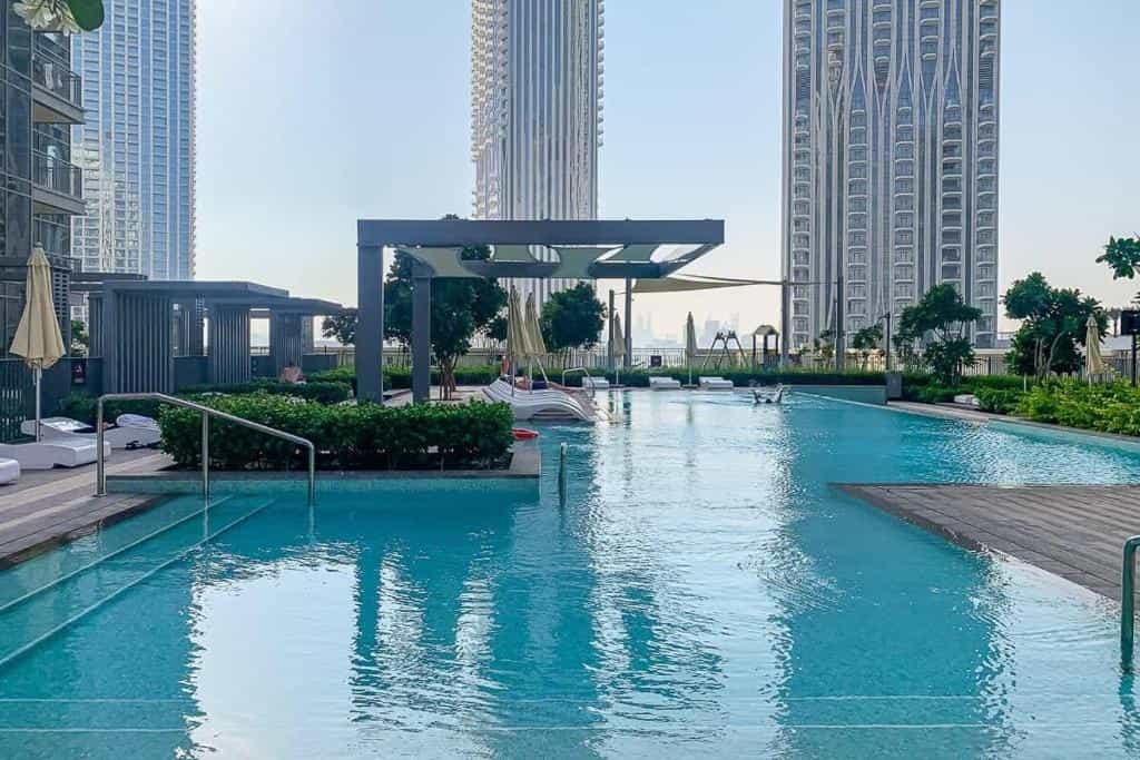 Lounge Pool