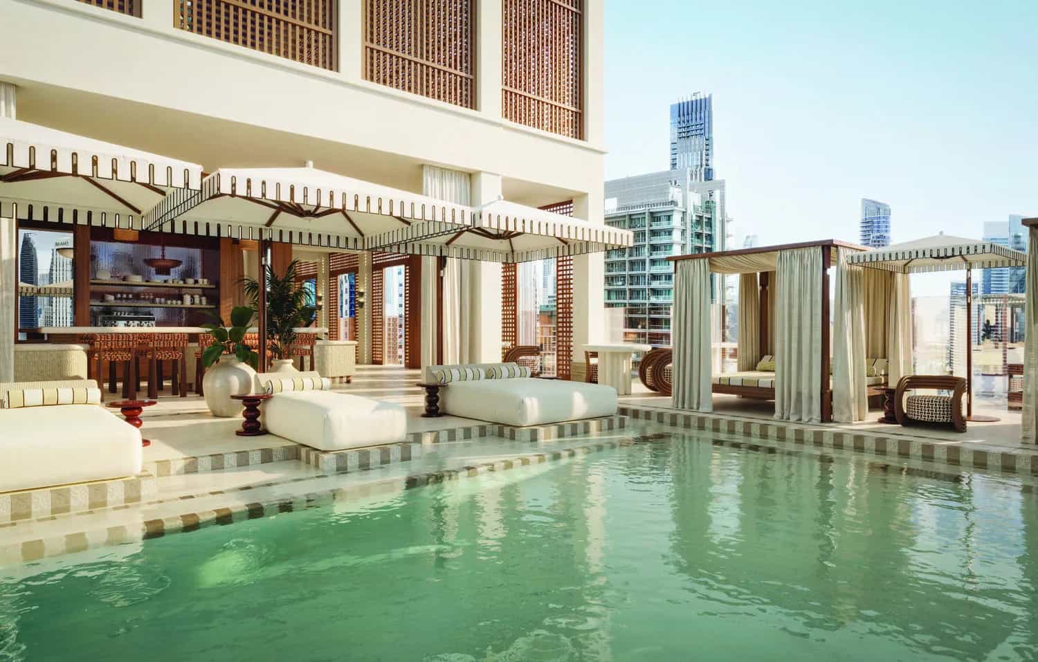 Pool Bar
