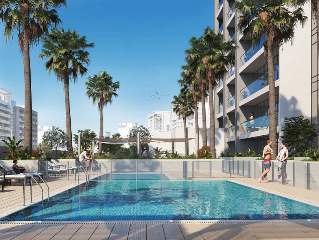 Adults' & Kids' Swimming Pools
