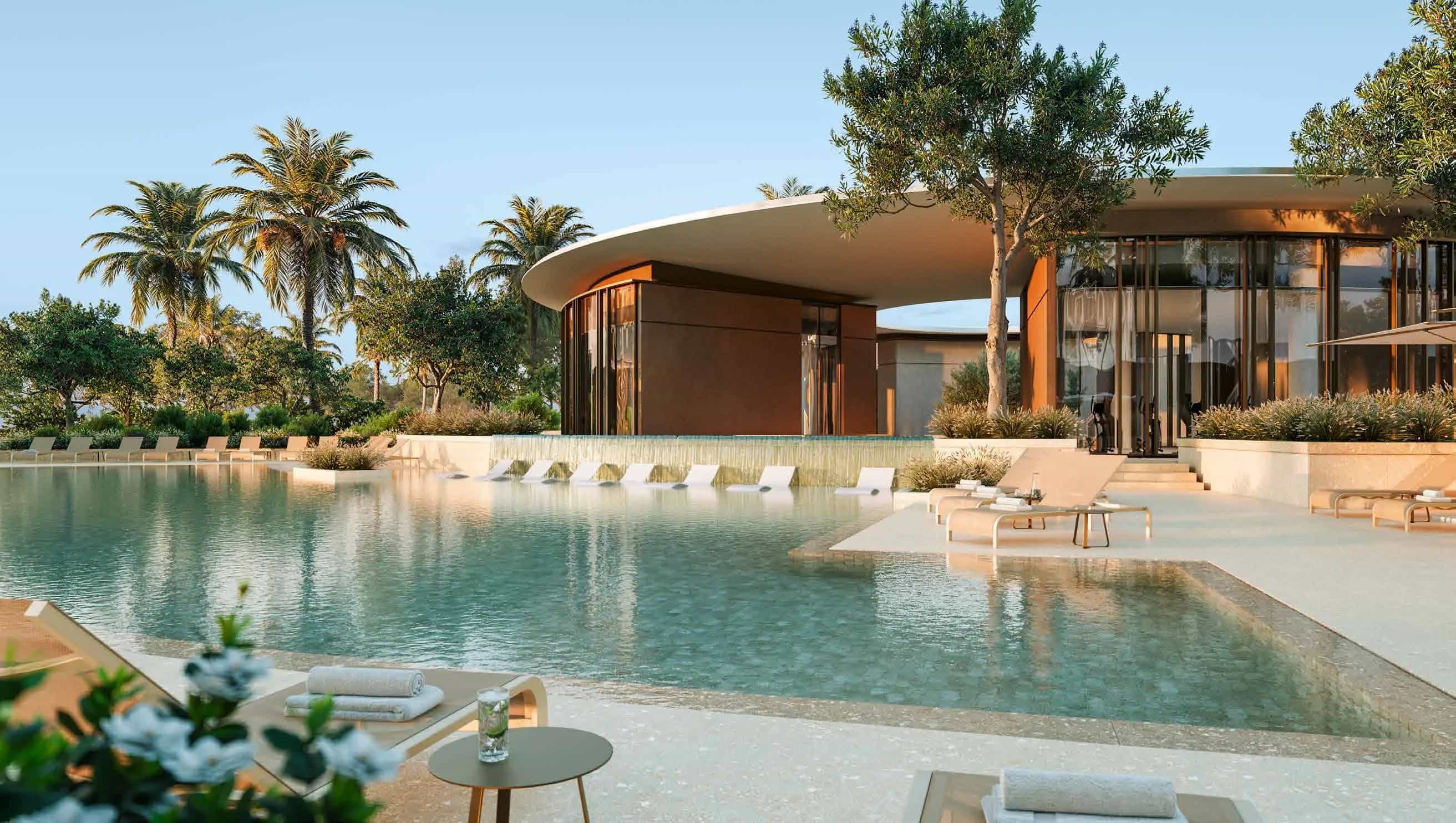 Swimming Pool & Pool Deck