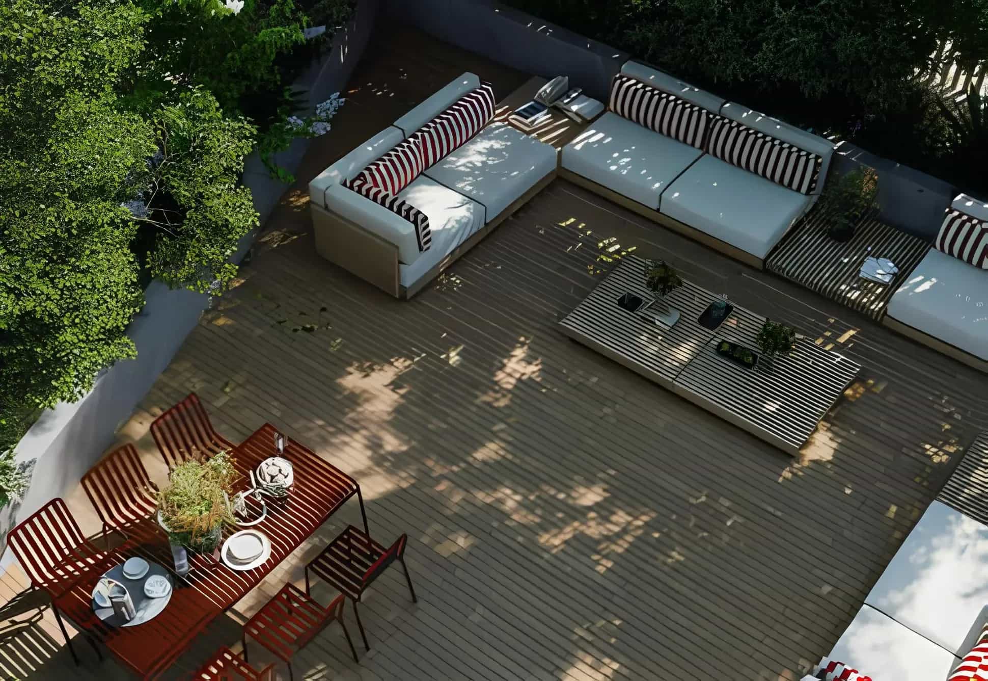 Lounge Area