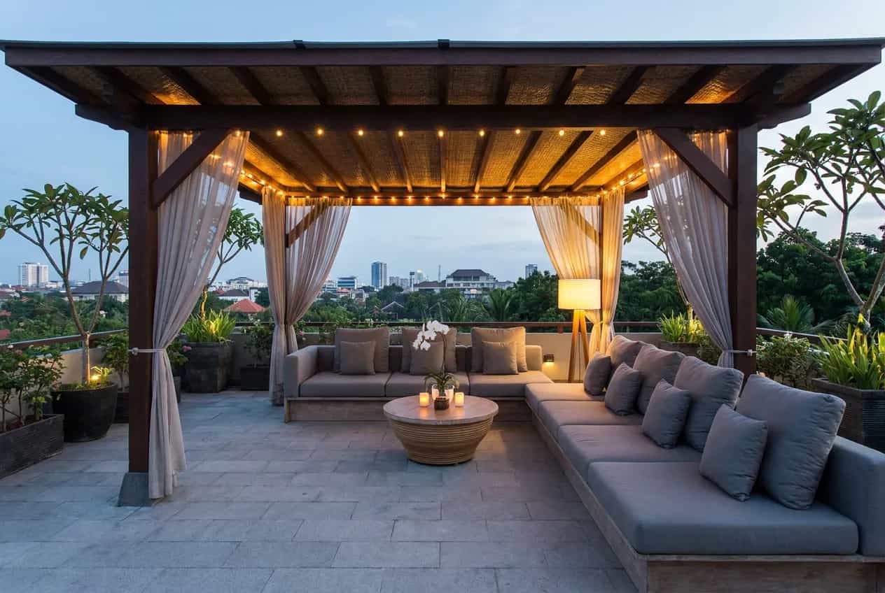 Shaded Outdoor Seating